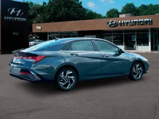 Hyundai ELANTRA 2024 Limited 4dr Sedan