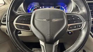 2022 Chrysler Pacifica
