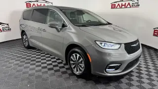 2022 Chrysler Pacifica