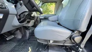 Ford F-650 2023 Chasis Recto a Gasolina