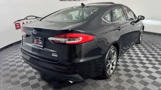 Ford Fusion 2020
