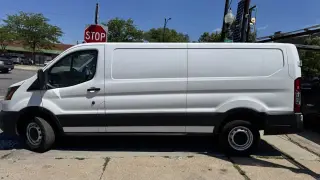 Furgoneta de carga Ford Transit 2022