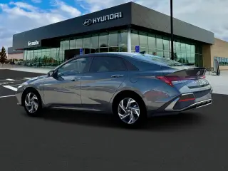 Hyundai ELANTRA Hybrid 2025 SEL Sport 4dr Sedan