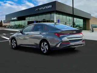 Hyundai ELANTRA Hybrid 2025 SEL Sport 4dr Sedan