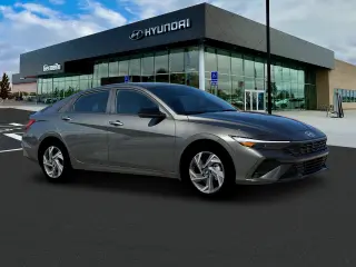 Hyundai ELANTRA Hybrid 2025 SEL Sport 4dr Sedan