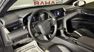 Toyota Camry 2025