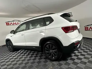 2022 Volkswagen Taos