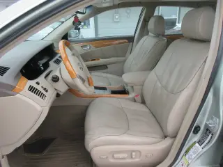 Toyota Avalon 2006