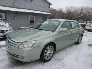 Toyota Avalon 2006