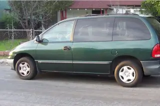 OBO MINI VAN DODGE 2000