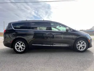 Chrysler Pacifica 2020