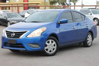 Nissan Versa 2015