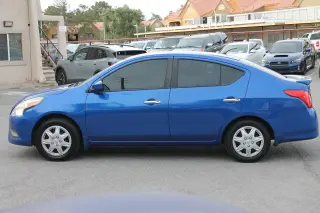 Nissan Versa 2015