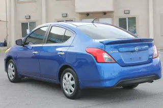 Nissan Versa 2015