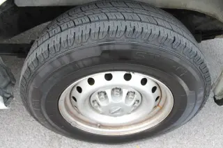 Nissan NV 2016