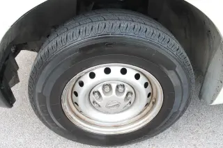 Nissan NV 2016