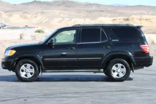 Toyota Sequoia 2003