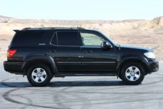 Toyota Sequoia 2003