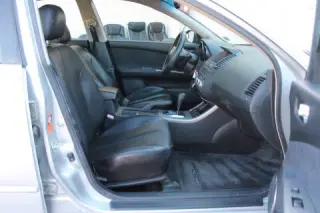 Nissan Altima 2005