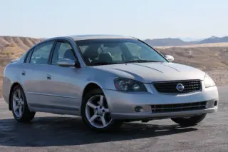 Nissan Altima 2005