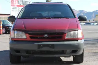 1998 Toyota Sienna