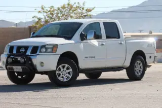 Nissan Titan 2005