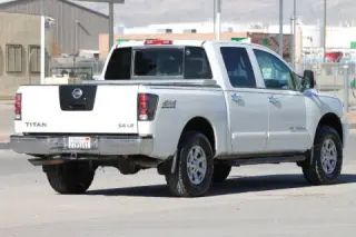 Nissan Titan 2005