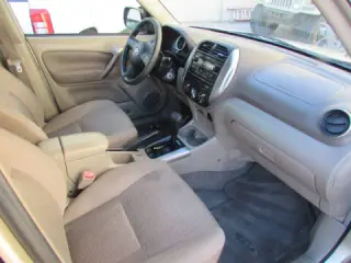 2005 Toyota RAV4