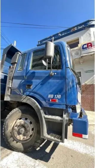 VENDO VOLQUETA HYUNDAI HD170
