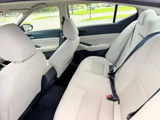 Altima SV