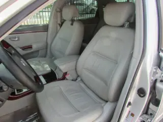 2006 Hyundai Azera