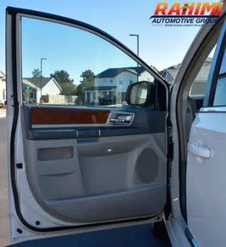 2009 Chrysler Town and Country