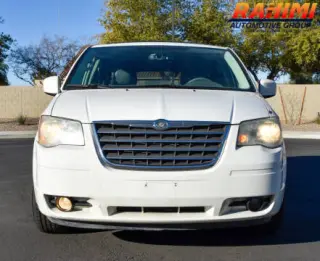 2009 Chrysler Town and Country