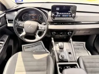 Outlander Utility 4D SE