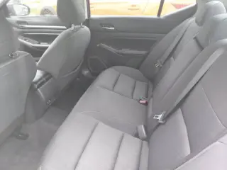Nissan Altima 2022