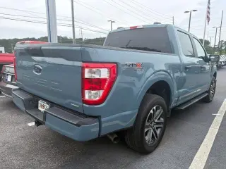 Ford F-150 2023 4x4 XL 4dr SuperCrew 5.5 ft. SB