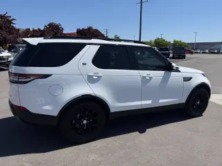 Land Rover Discovery 2019