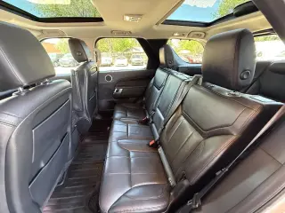 Land Rover Discovery 2019