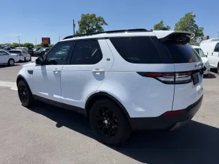 Land Rover Discovery 2019