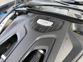 Porsche Panamera 2018