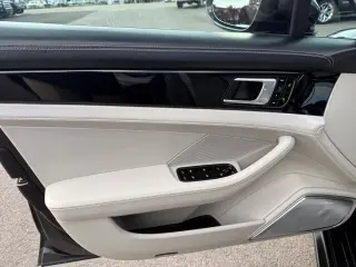 Porsche Panamera 2018