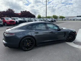 Porsche Panamera 2018