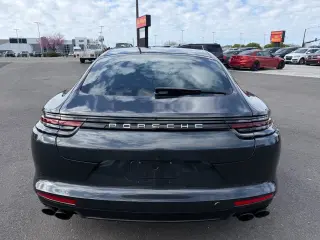 Porsche Panamera 2018