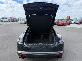 Porsche Panamera 2018