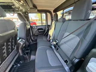 Jeep Gladiator 2021