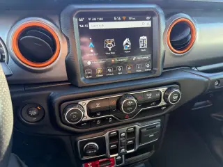 Jeep Gladiator 2021