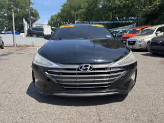 2019 Hyundai Elantra