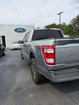 Ford F-150 2023 4x4 Lariat 4dr SuperCrew 5.5 ft. SB