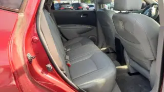 Nissan Rogue 2010