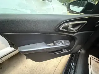 Chrysler 200 2015